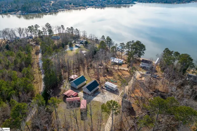 $315,000 | 135 Senecatu Drive, Waterloo, SC 29384