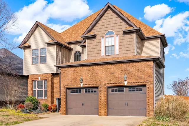 $2,250 | 1900 Apache Way, Clarksville, TN 37042