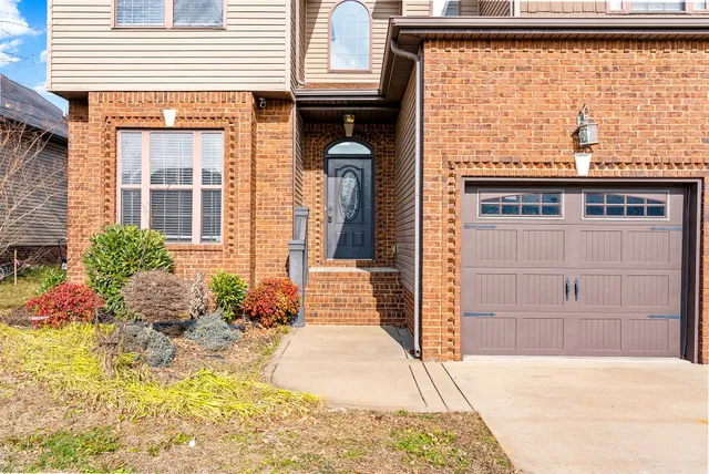 $2,250 | 1900 Apache Way, Clarksville, TN 37042