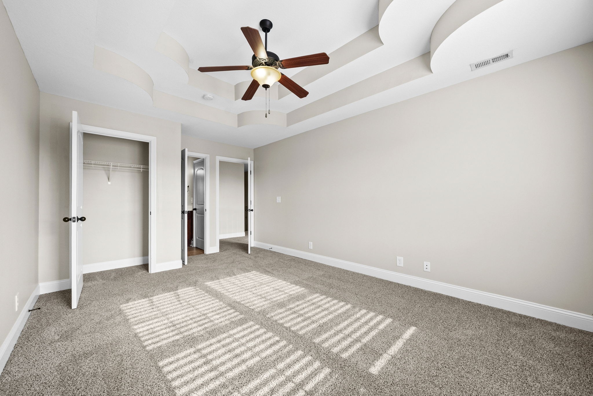 1900 Apache Way Clarksville, TN 37042 - Photo 43 of 50 a view of a room with a ceiling fan