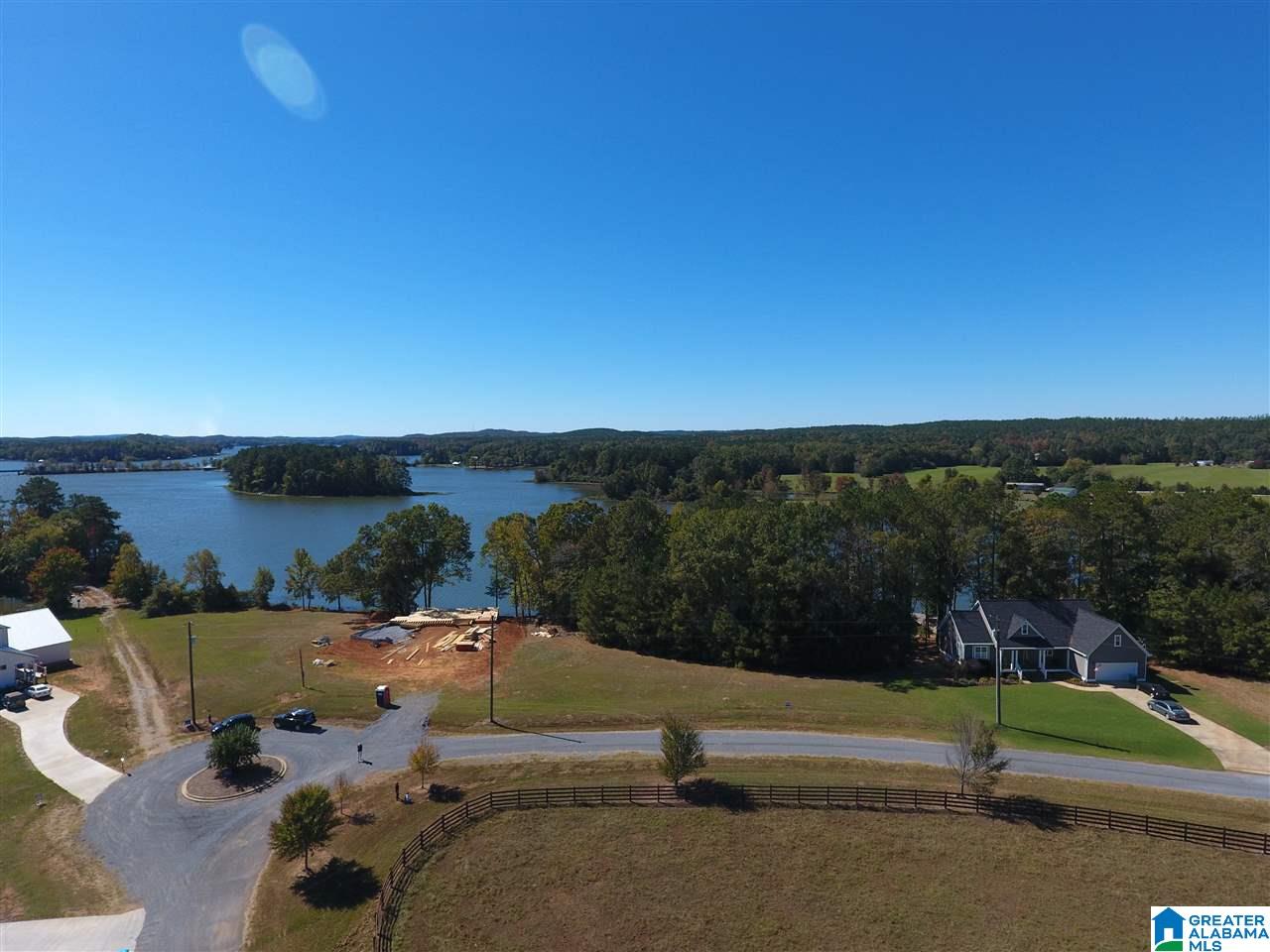 20 Cove Road, Unit 20 Sylacauga, AL 35151 - Photo 2 of 28 Gallery Image 2