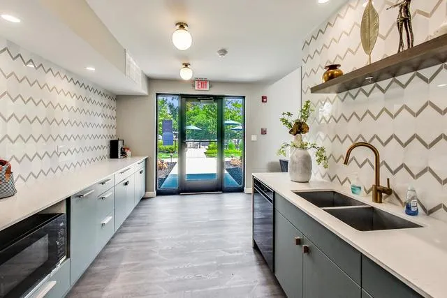 a view of a tennis court