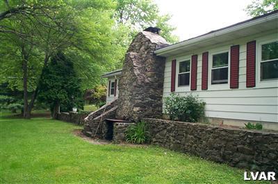 17 R Own Lake Stroudsburg, PA 18360 - Photo 1 of 9 Gallery Image 1