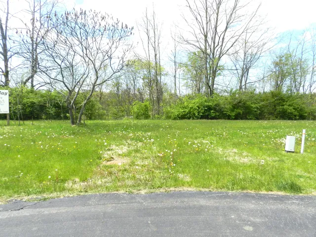 $49,900 | 519 Swan River Drive, Benton Harbor, MI 49022