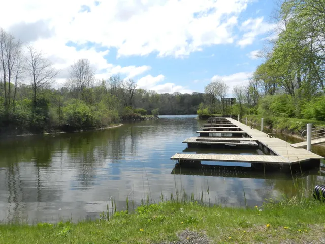 $49,900 | 519 Swan River Drive, Benton Harbor, MI 49022