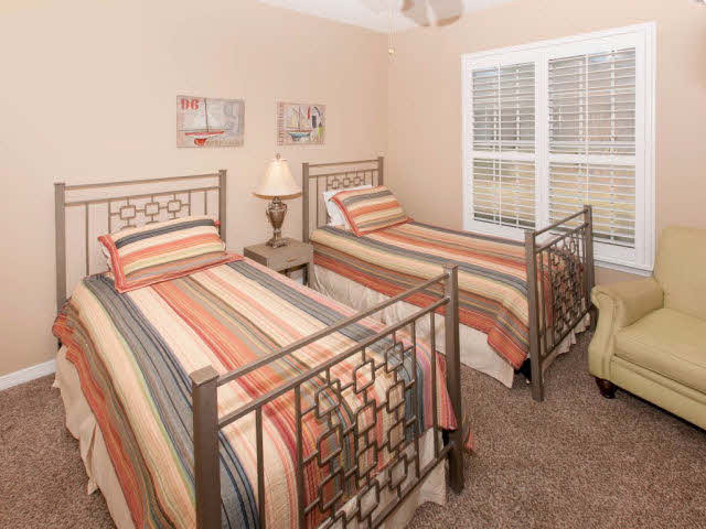 614 Pinehurst Point Gulf Shores, AL 36542 - Photo 35 of 44 Guest Room 2