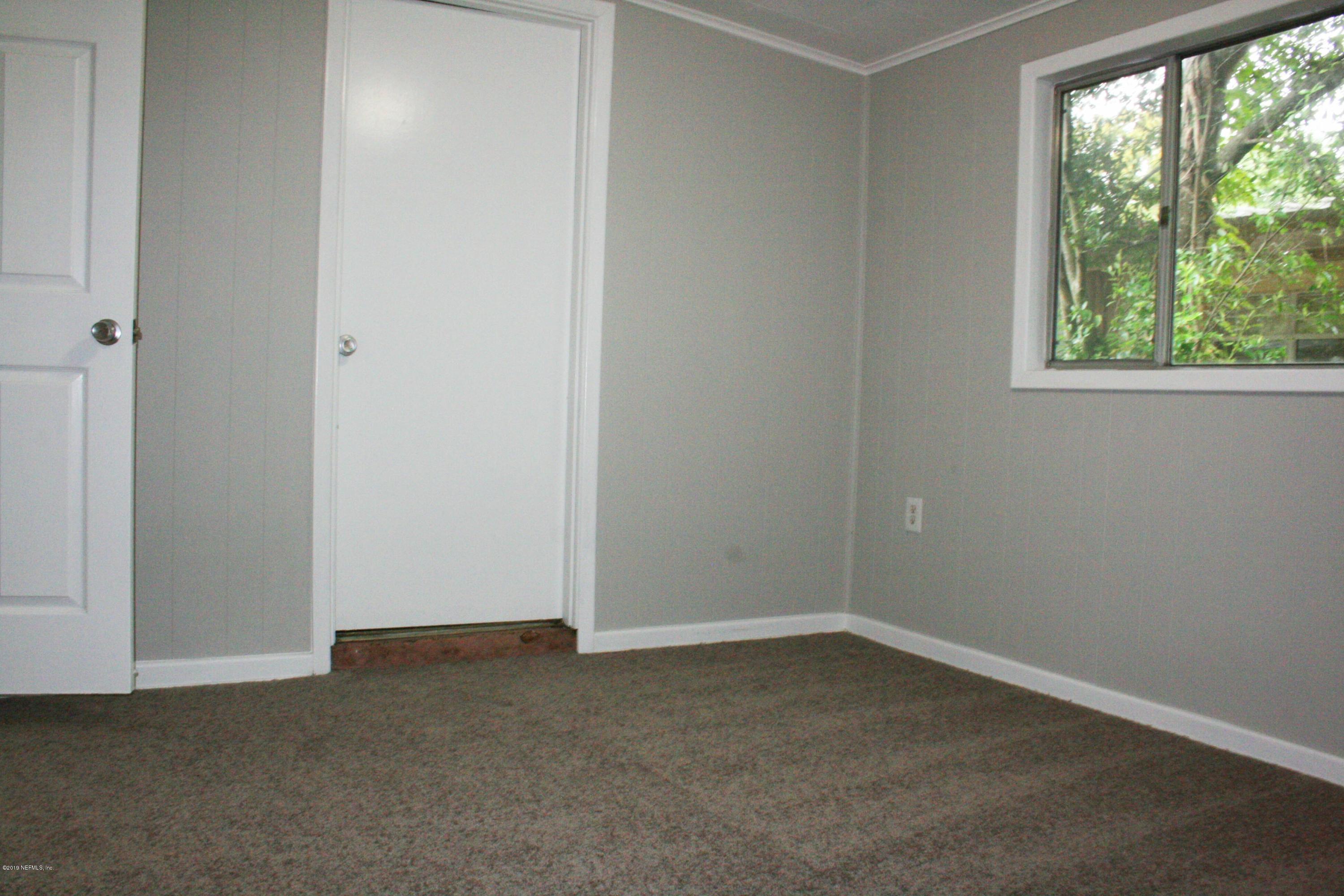 7443 Canaveral Road Jacksonville, FL 32210 - Photo 8 of 33 2019-08-16 02.46.35