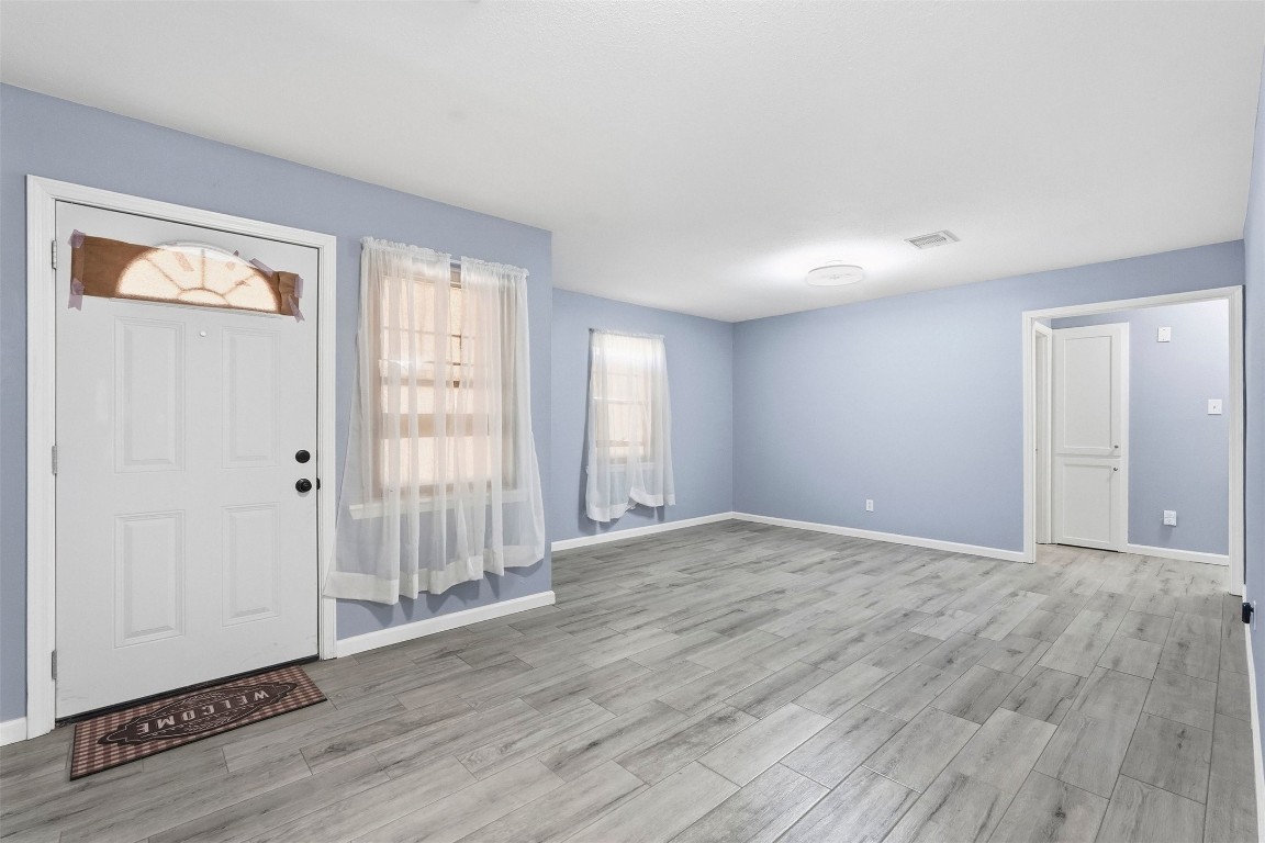 3106 Madeley Street Houston, TX 77093 - Photo 5 of 25