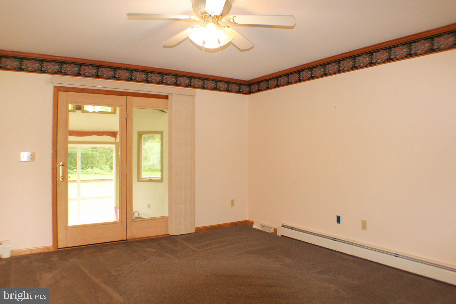906 Alexander Spring Road Carlisle, PA 17015 - Photo 5 of 30 Gallery Image 5