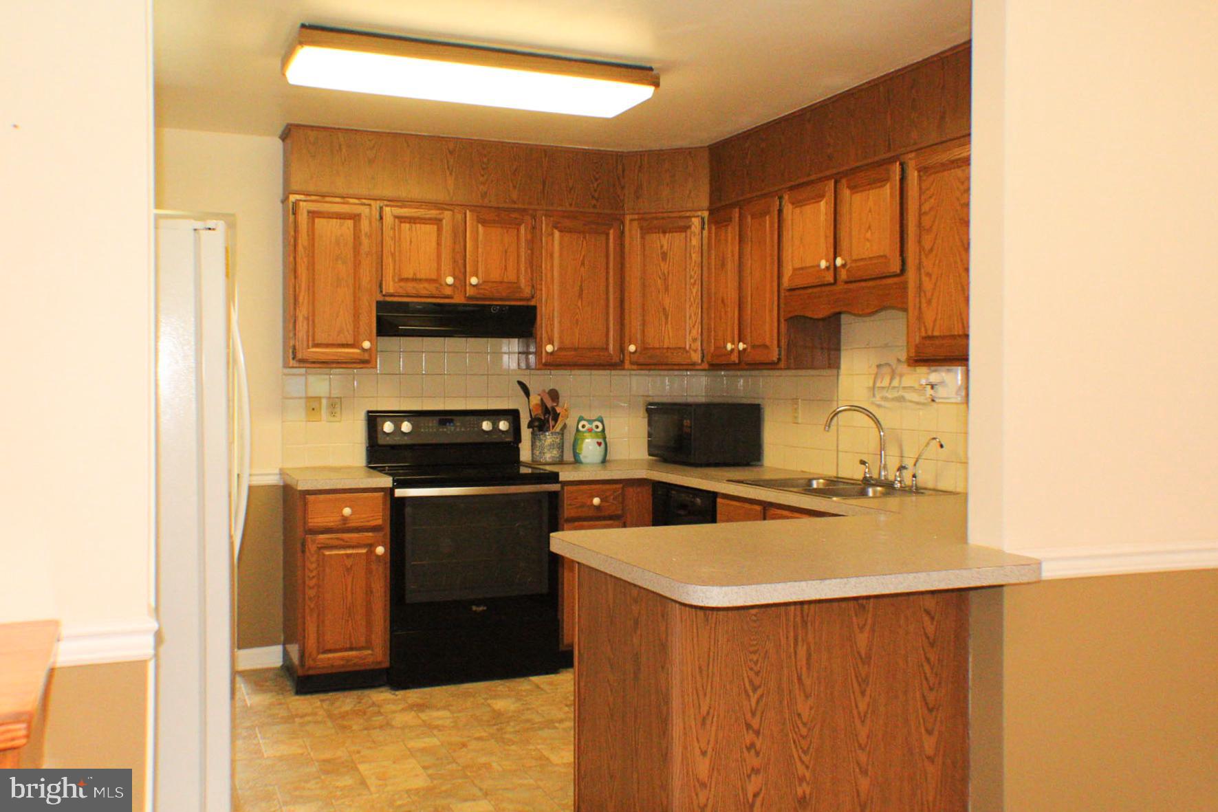 906 Alexander Spring Road Carlisle, PA 17015 - Photo 7 of 30 Gallery Image 7