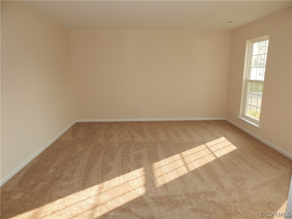 16702 Amherst Ridge Place Colonial Heights, VA 23834 - Photo 8 of 18 an empty room with windows