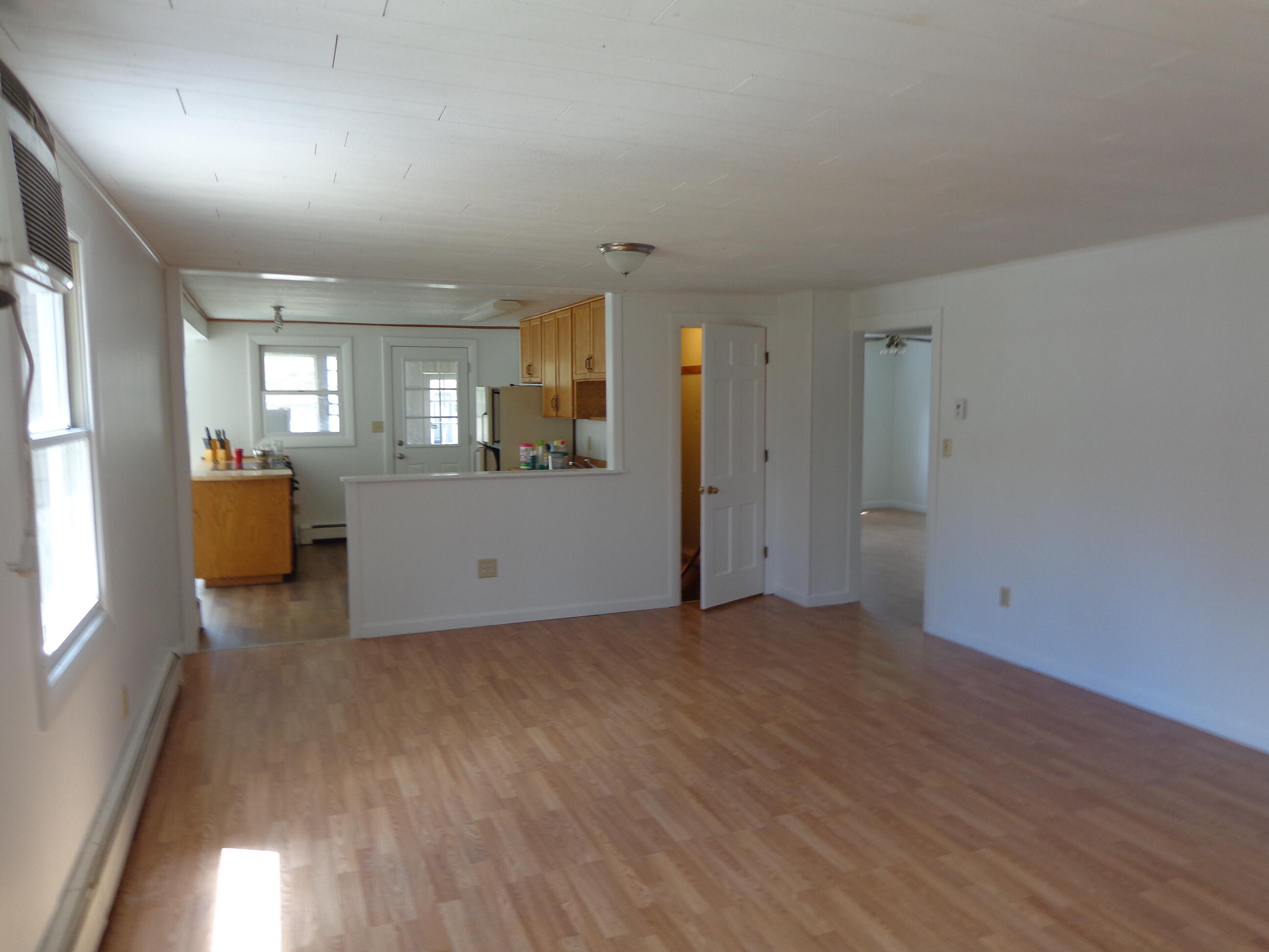 20 Mousam Street Springvale, ME 04083 - Photo 10 of 23 DSC04011