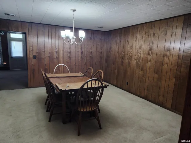 $79,000 | 201 North Washington Street, McLeansboro, IL 62859