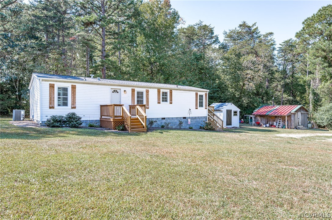 2815 Three Bridge Road Powhatan, VA 23139 - Photo 2 of 30 Gallery Image 2