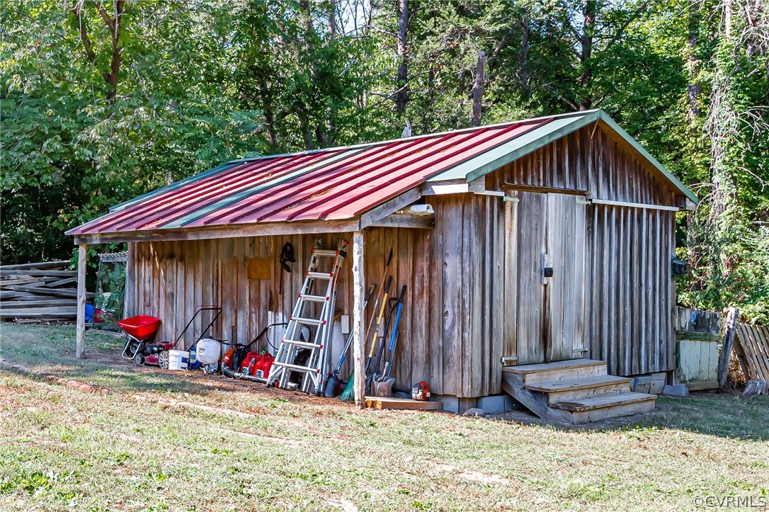 2815 Three Bridge Road Powhatan, VA 23139 - Photo 28 of 30 Gallery Image 28