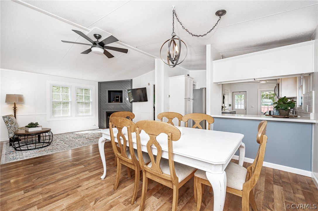 2815 Three Bridge Road Powhatan, VA 23139 - Photo 6 of 30 Gallery Image 6