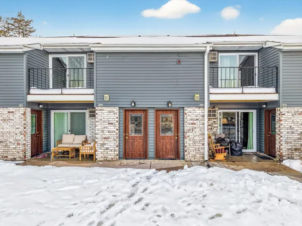$210,000 | 306 Whispering Pines Way, Fitchburg, WI 53713
