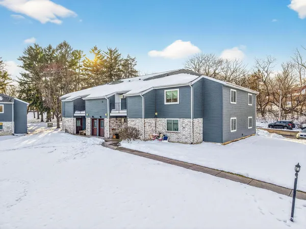 $210,000 | 306 Whispering Pines Way, Fitchburg, WI 53713
