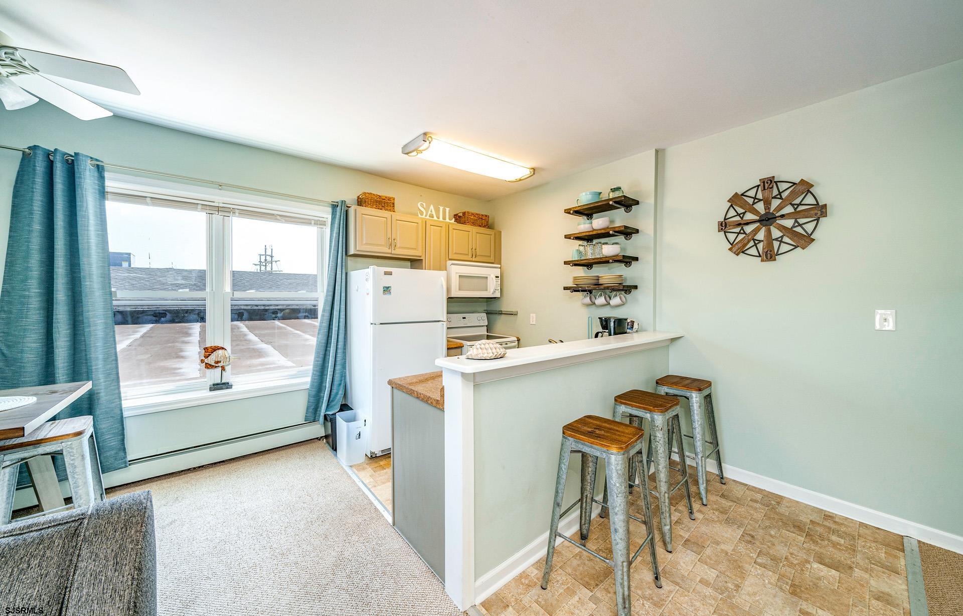 986 Boardwalk, Unit D Ocean City, NJ 08226 - Photo 9 of 25