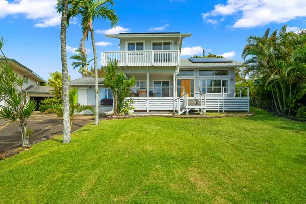 a front view of house with yard