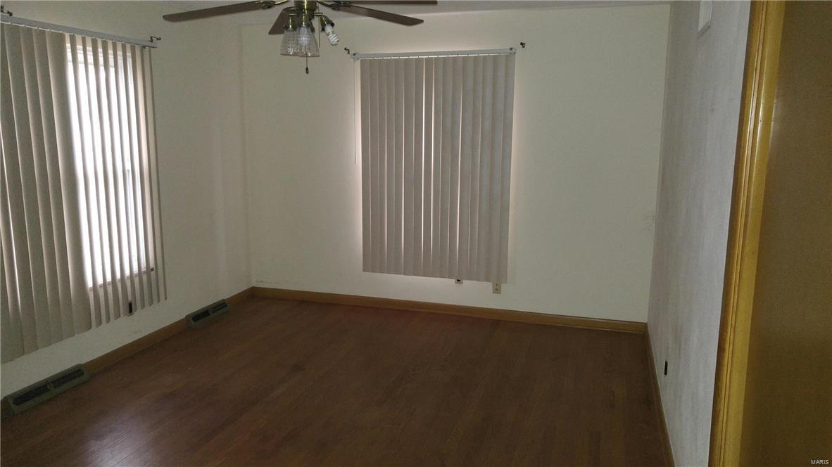 895 Graham Road Florissant, MO 63031 - Photo 4 of 14 Gallery Image 4