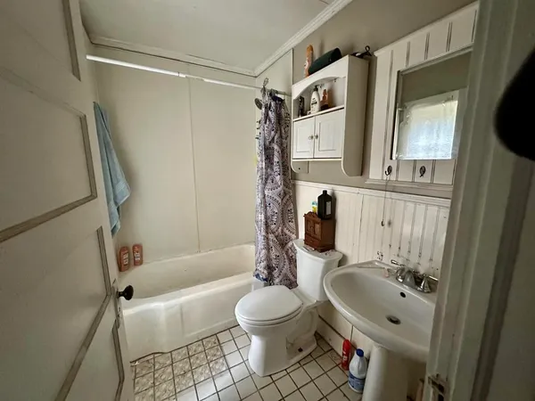 $225,000 | 1420 Highway 52, Moncks Corner, SC 29461