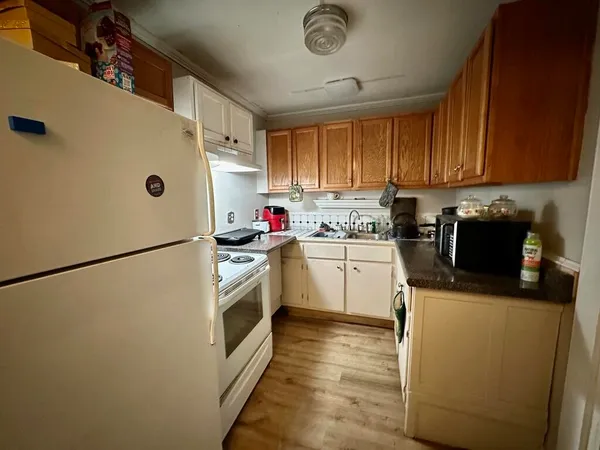 $225,000 | 1420 Highway 52, Moncks Corner, SC 29461