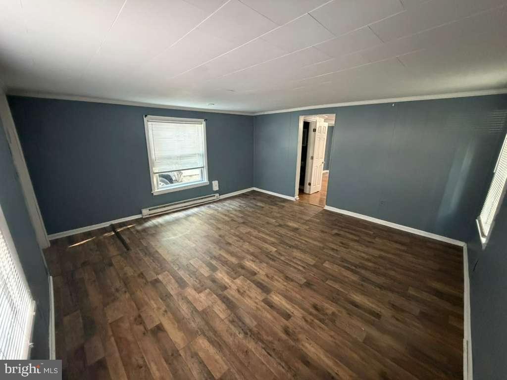 308 South Raleigh Street Martinsburg, WV 25401 - Photo 9 of 21