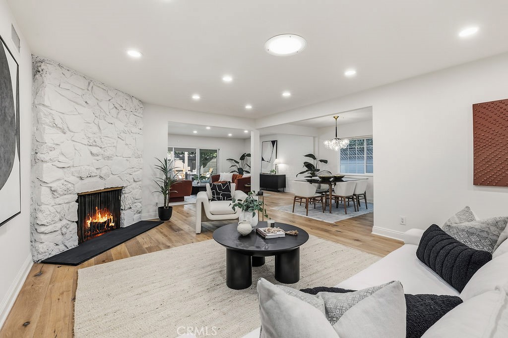 5725 Rhodes Avenue Valley Village, CA 91607 - Photo 14 of 73