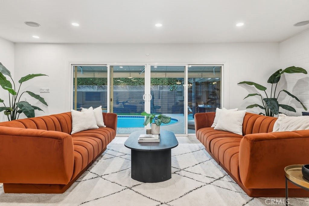 5725 Rhodes Avenue Valley Village, CA 91607 - Photo 20 of 73