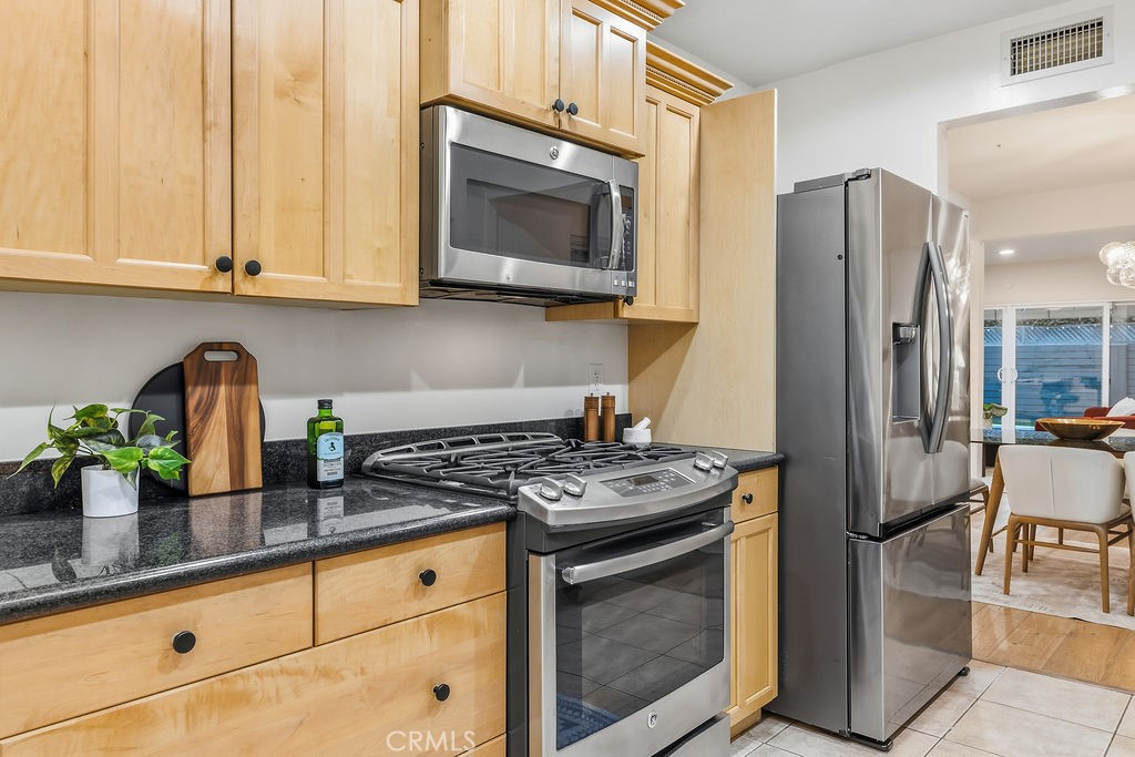 5725 Rhodes Avenue Valley Village, CA 91607 - Photo 29 of 73