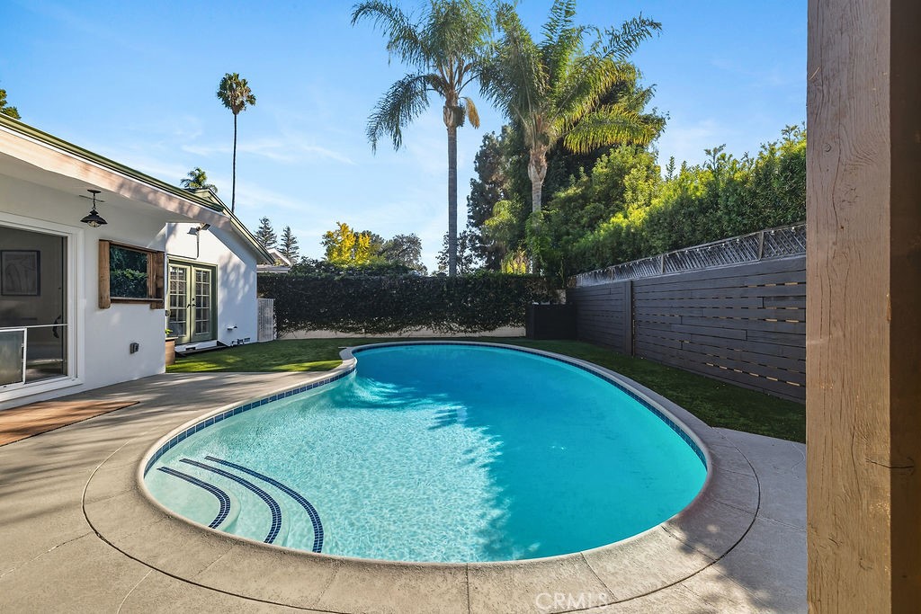 5725 Rhodes Avenue Valley Village, CA 91607 - Photo 55 of 73