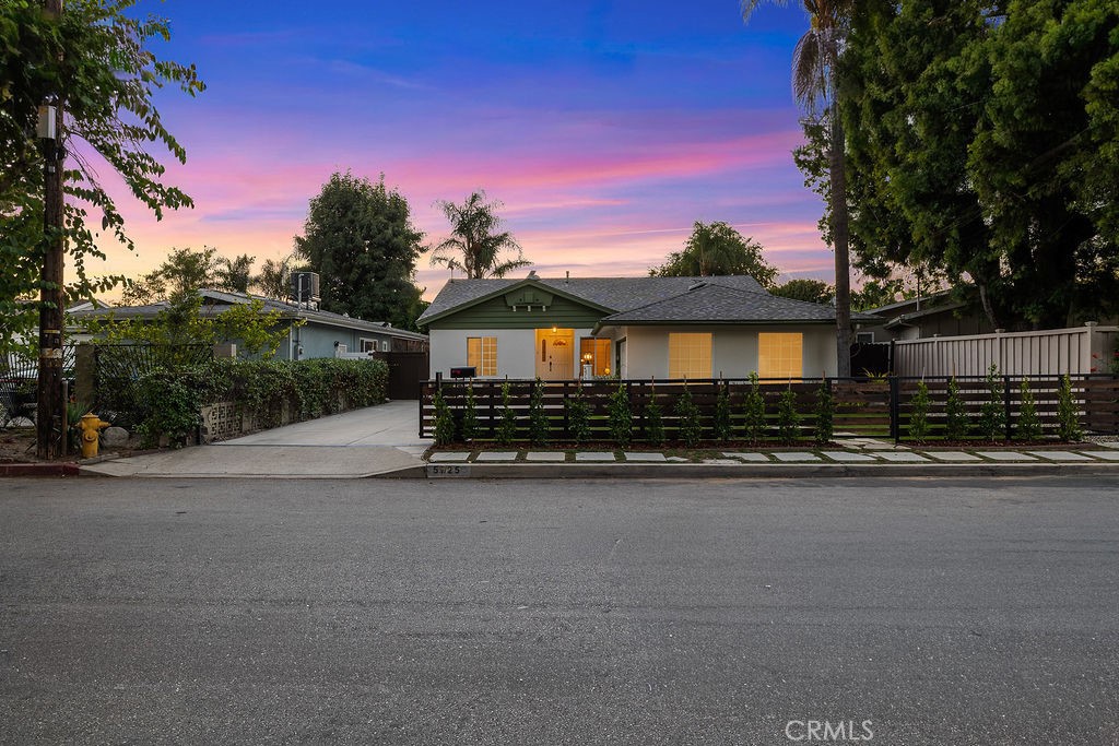 5725 Rhodes Avenue Valley Village, CA 91607 - Photo 60 of 73