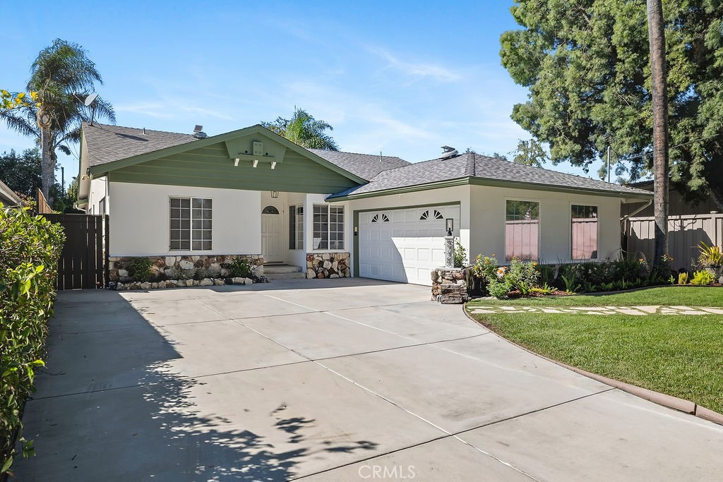 5725 Rhodes Avenue Valley Village, CA 91607 - Photo 6 of 73