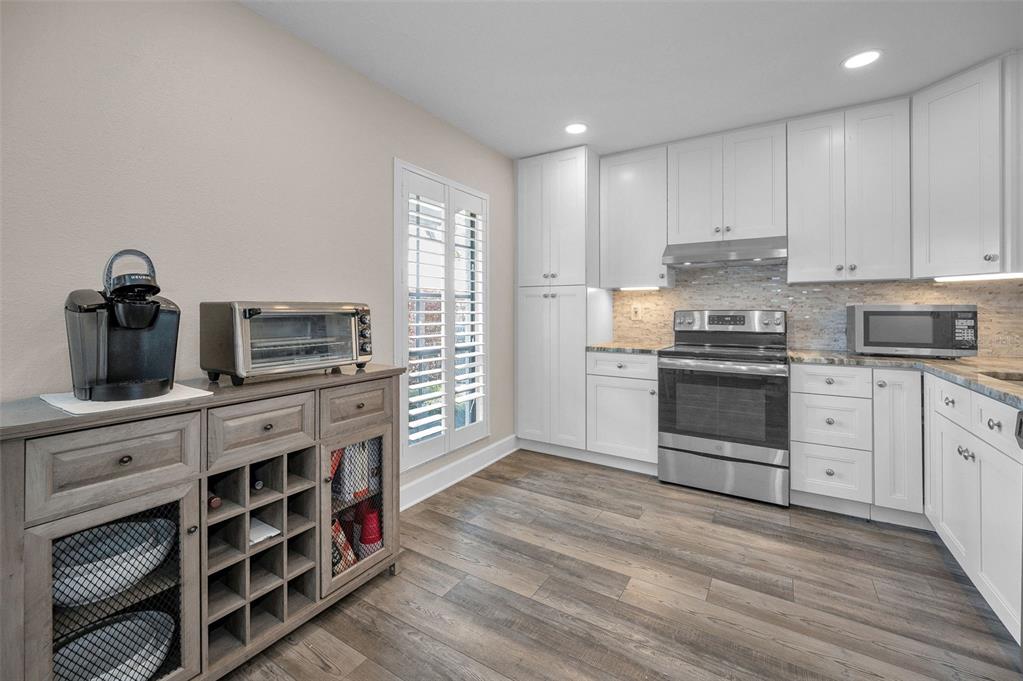 322 Windrush Loop, Unit 22 Tarpon Springs, FL 34689 - Photo 13 of 46