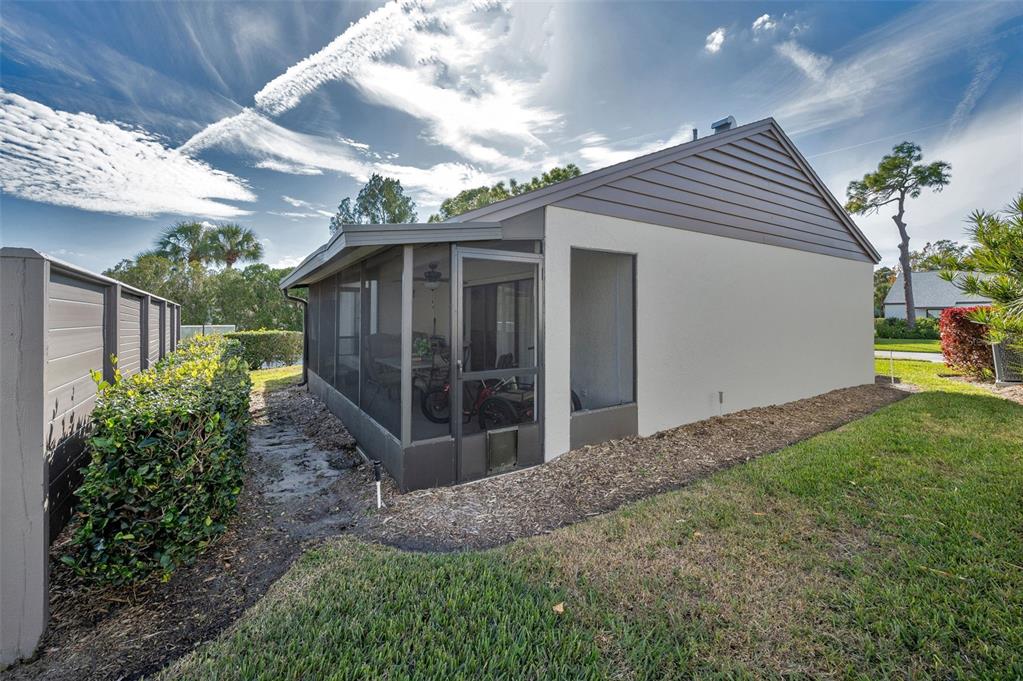 322 Windrush Loop, Unit 22 Tarpon Springs, FL 34689 - Photo 29 of 46