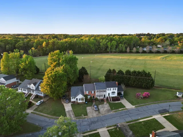 $179,000 | 75 Sweetbriar Lane, Spartanburg, SC 29301