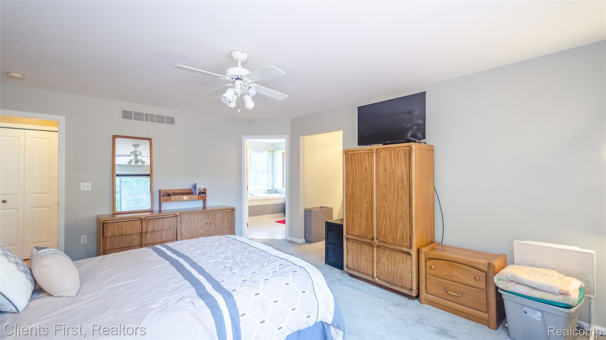 41335 Judd Road Belleville, MI 48111 - Photo 19 of 62 028_5.jpg
