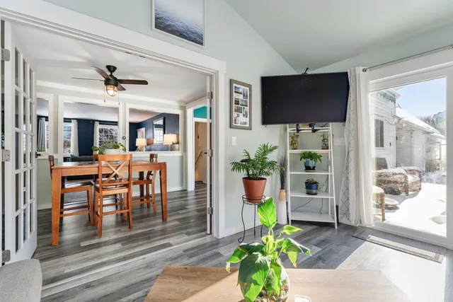 $750,000 | 909 Dorset Street, South Burlington, VT 05403