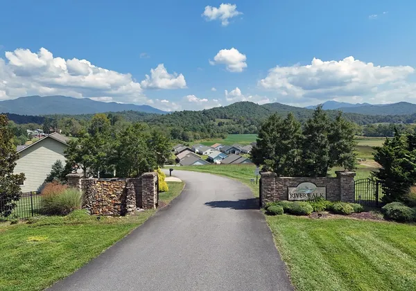 $388,000 | 348 Riverwalk Drive, Hayesville, NC 28904
