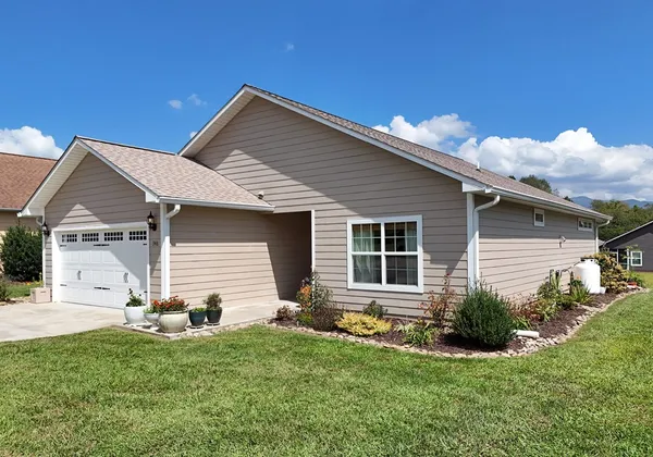 $388,000 | 348 Riverwalk Drive, Hayesville, NC 28904