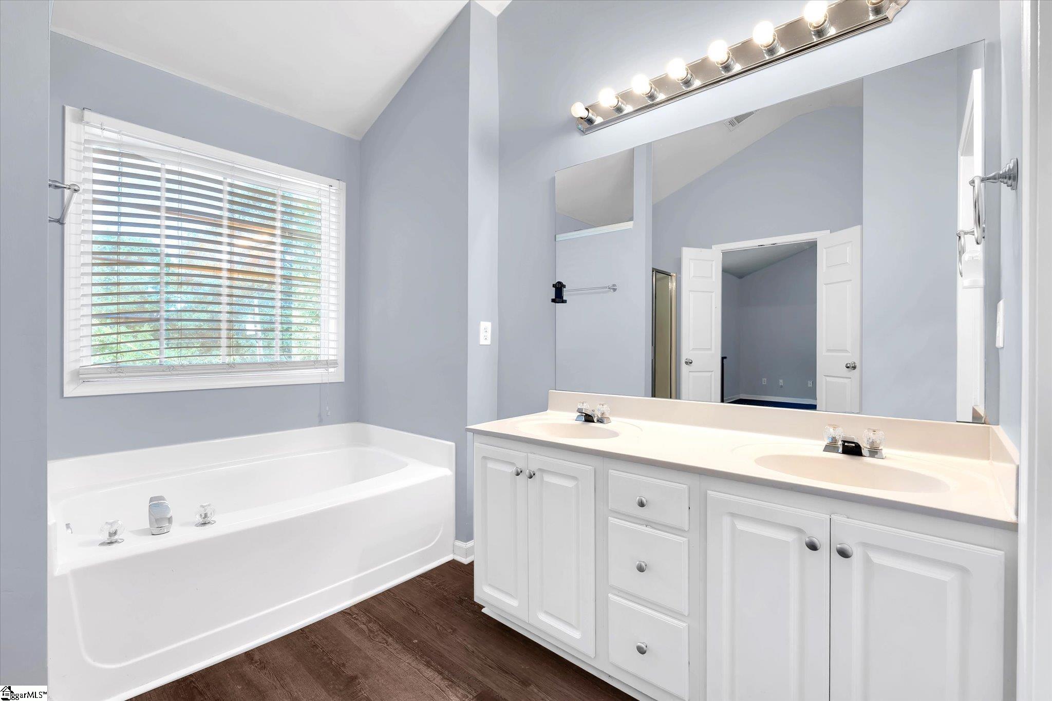 17 Ridgebrook Way Greenville, SC 29605 - Photo 26 of 47 Gallery Image 26