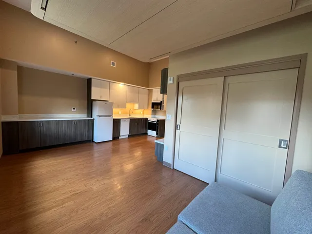 $1,699 | 83 Hanover Street, Unit 301, Manchester, NH 03101