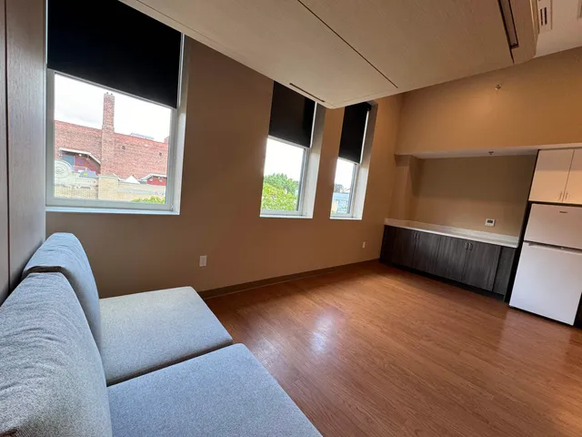 $1,699 | 83 Hanover Street, Unit 301, Manchester, NH 03101