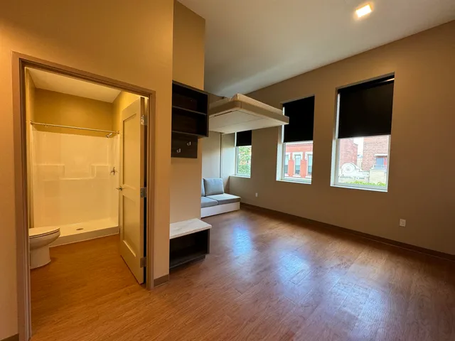 $1,699 | 83 Hanover Street, Unit 301, Manchester, NH 03101