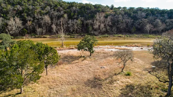 $800,000 | 196 C Rock Bottom Road, Hunt, TX 78024