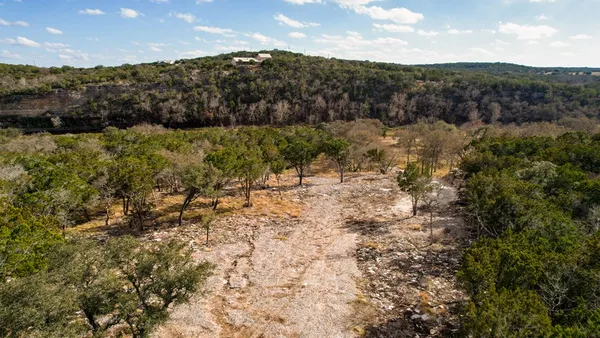$800,000 | 196 C Rock Bottom Road, Hunt, TX 78024