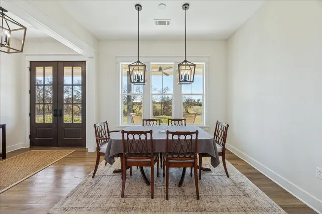 $1,350,000 | 1009 Century Terrace, Brenham, TX 77833