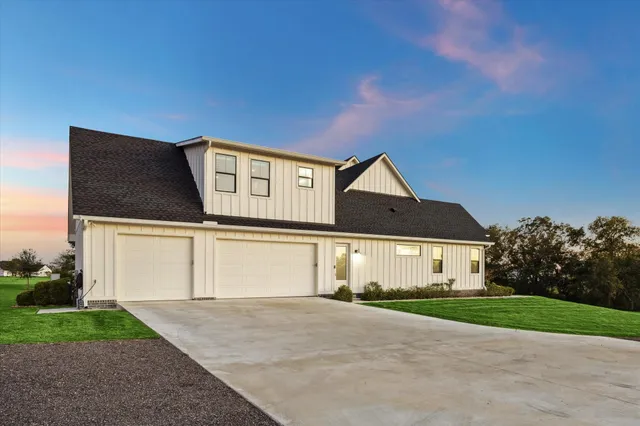 $1,350,000 | 1009 Century Terrace, Brenham, TX 77833