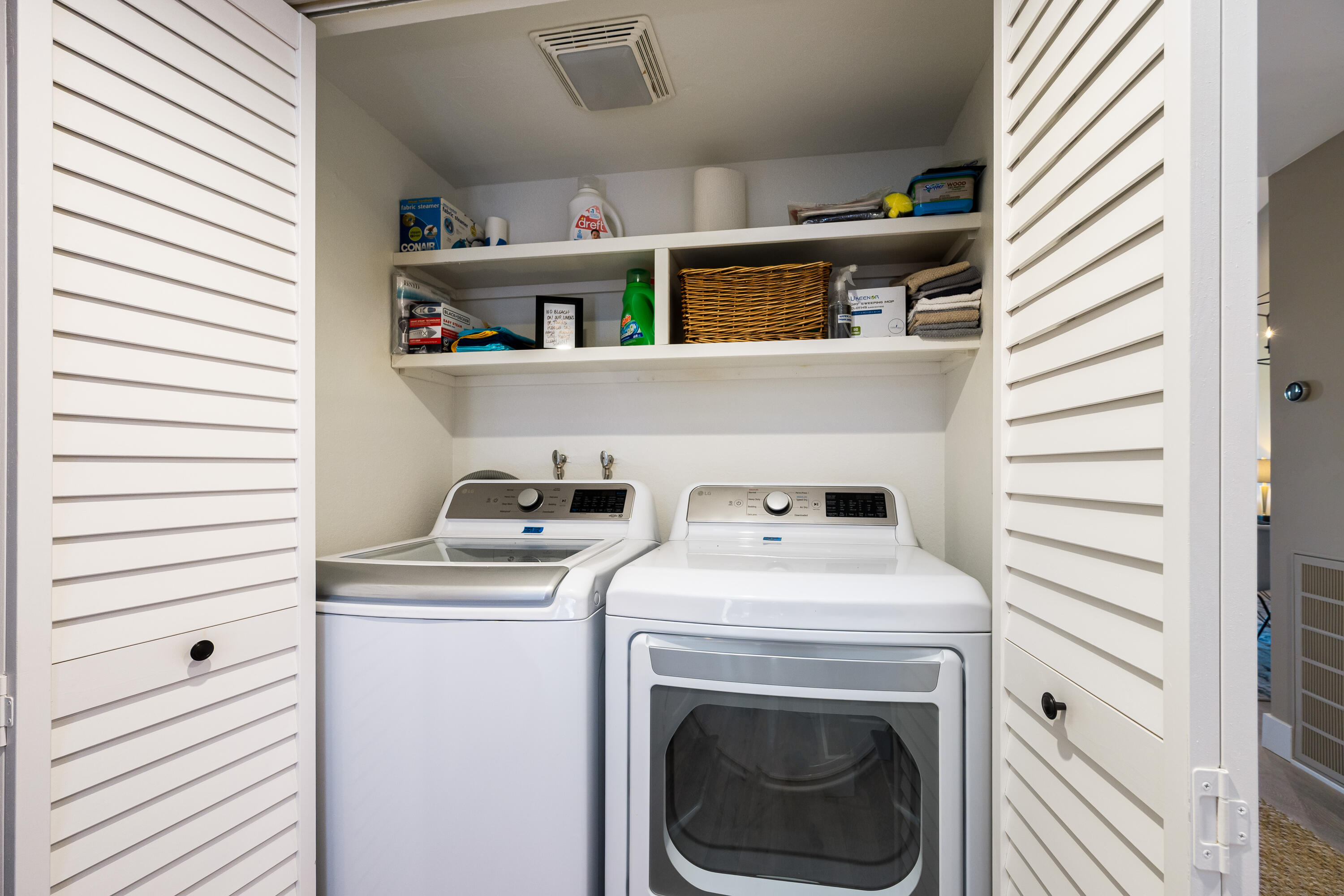 146 Las Lomas Palm Desert, CA 92260 - Photo 22 of 29 ll29